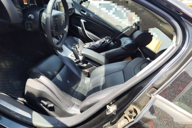 Used Citroen C5 2012 2.0L Automatic Luxury Edition Left Front Seat