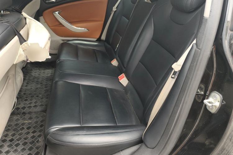 Used Citroen C5 2012 2.0L Manual Comfort Version Left Rear Seat