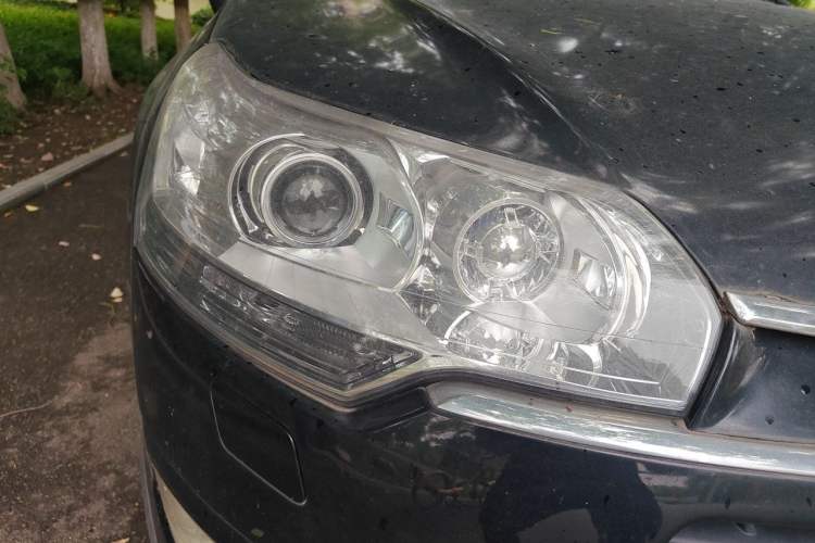 Used Citroen C5 2012 3.0L Automatic Flagship Edition Right Front Headlight