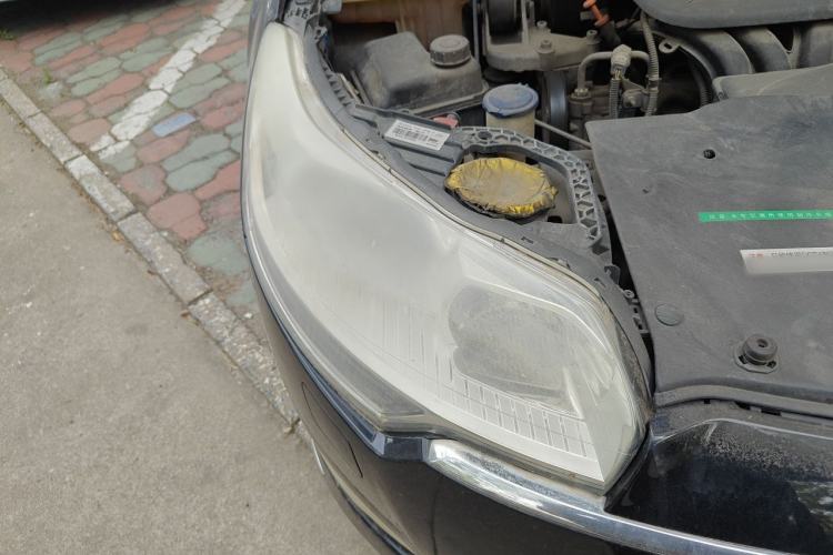 Used Citroen C5 2012 2.0L Automatic Luxury Edition Right Front Headlight