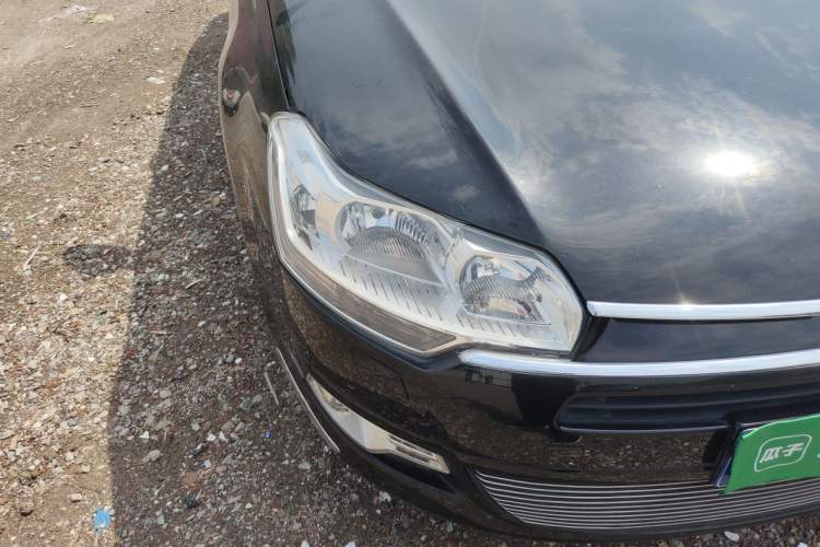 Used Citroen C5 2012 2.0L Automatic Luxury Edition Right Front Headlight