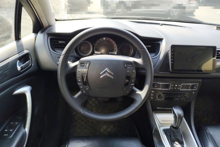 Used Citroen C5 2012 2.0L Automatic Luxury Edition Steering Wheel