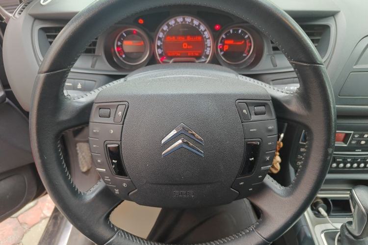 Used Citroen C5 2012 2.0L Automatic Luxury Edition Steering Wheel
