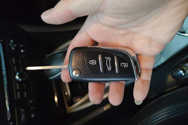 Used Citroen C5 2012 3.0L Automatic Flagship Edition Vehicle Key