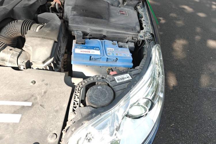 Used Citroen C5 2012 2.3L Automatic Prestige Edition Engine Bay Left