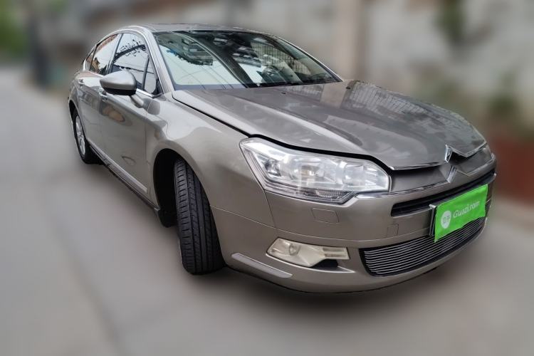 Used Citroen C5 2012 2.0L Automatic Luxury Edition Front Right 45 Deg