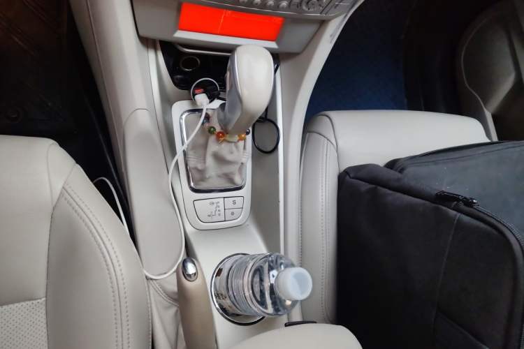 Used Citroen C5 2012 2.0L Automatic Luxury Edition Gear Lever