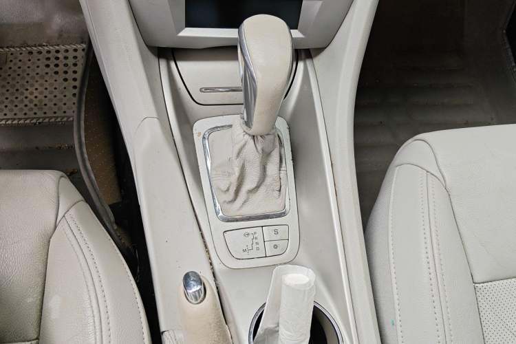 Used Citroen C5 2012 2.0L Automatic Luxury Edition Gear Lever