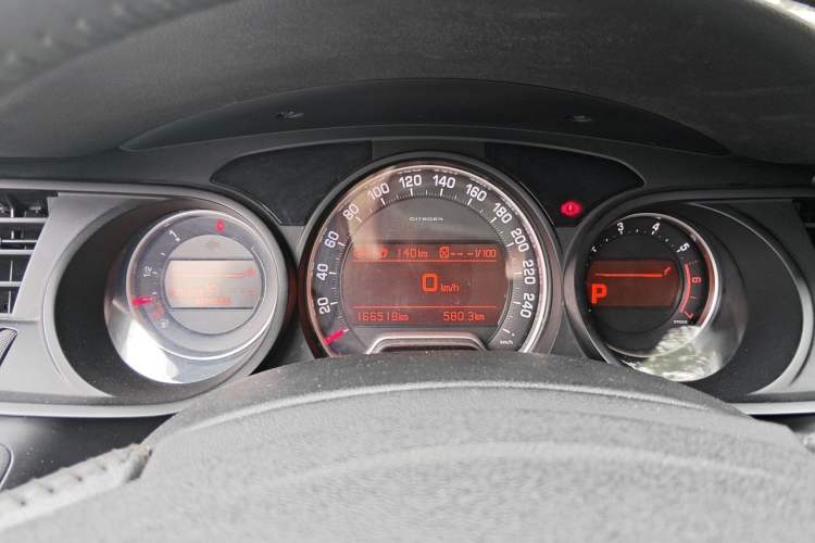 Used Citroen C5 2012 2.0L Automatic Luxury Edition Instrument Cluster
