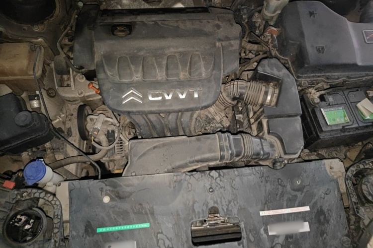 Used Citroen C5 2012 2.0L Automatic Luxury Edition Engine Bay