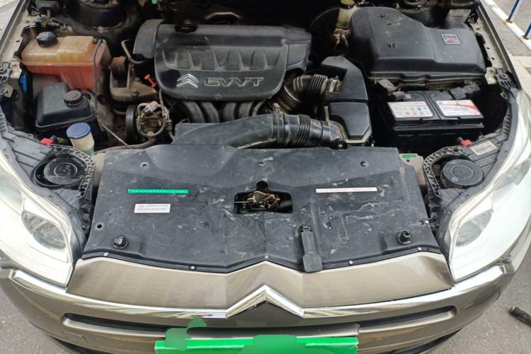 Used Citroen C5 2012 2.0L Automatic Luxury Edition Engine Bay