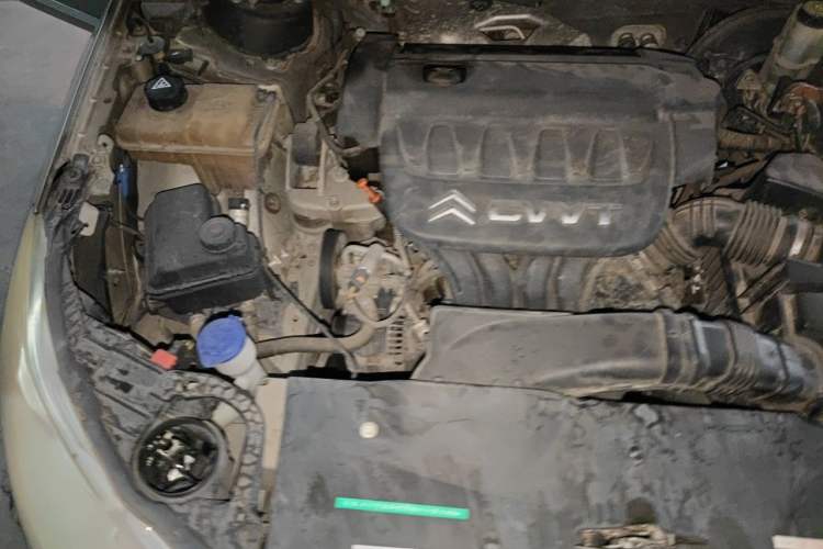 Used Citroen C5 2012 2.0L Automatic Luxury Edition Engine Bay Right