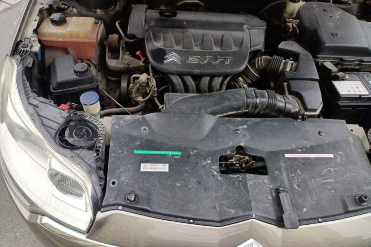 Used Citroen C5 2012 2.0L Automatic Luxury Edition Engine Bay Right