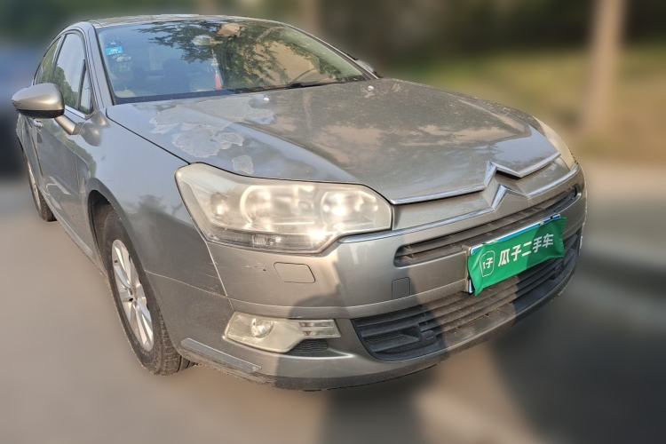 Used Citroen C5 2012 2.0L Automatic Luxury Edition Front Right 45 Deg
