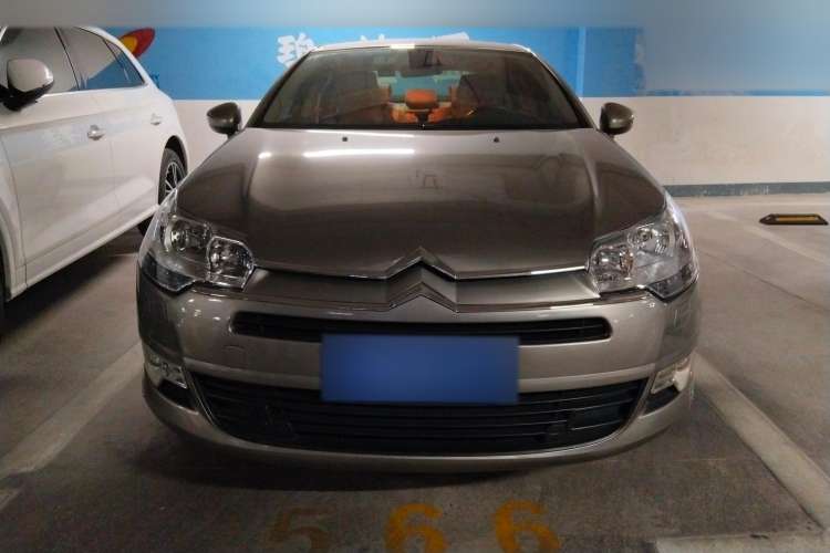 Used Citroen C5 2012 2.0L Automatic Luxury Edition Front