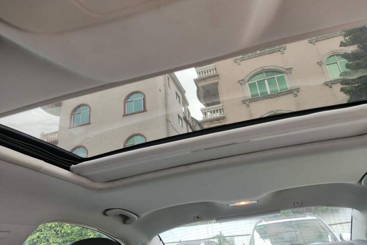 Used Citroen C5 2012 2.0L Automatic Luxury Edition Headliner