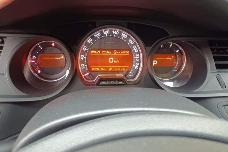 Used Citroen C5 2012 2.0L Automatic Luxury Edition Instrument Cluster