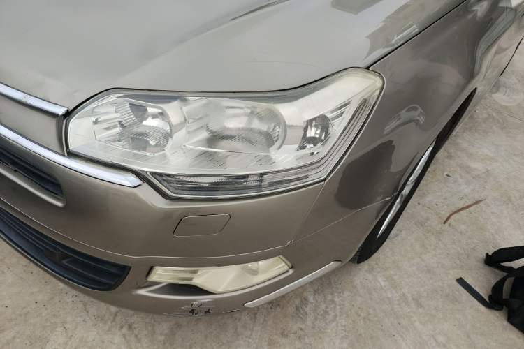 Used Citroen C5 2012 2.0L Automatic Luxury Edition Left Front Headlight