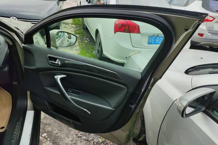 Used Citroen C5 2012 2.0L Automatic Luxury Edition Right Front Door Interior