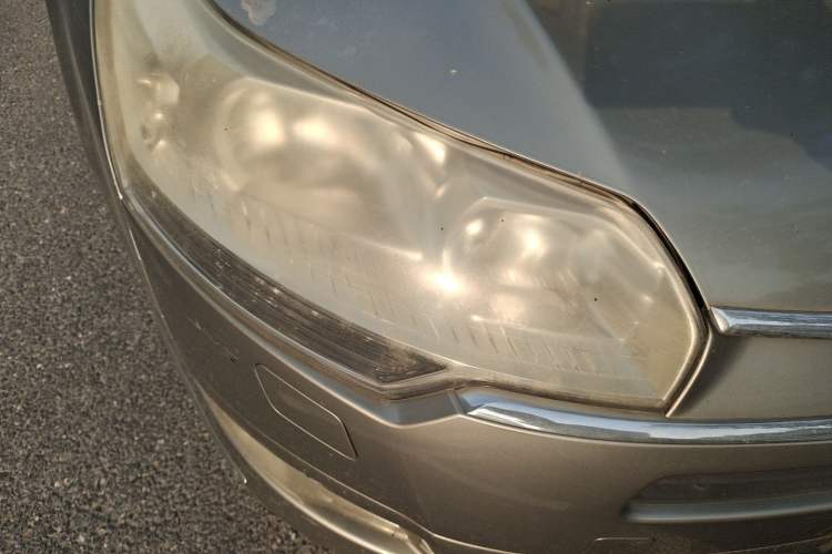Used Citroen C5 2012 2.0L Automatic Luxury Edition Right Front Headlight