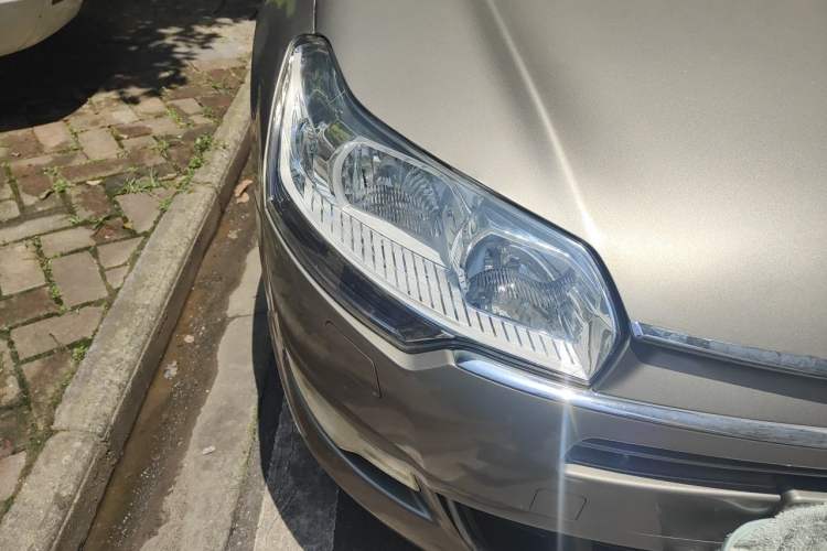 Used Citroen C5 2012 2.0L Automatic Luxury Edition Right Front Headlight