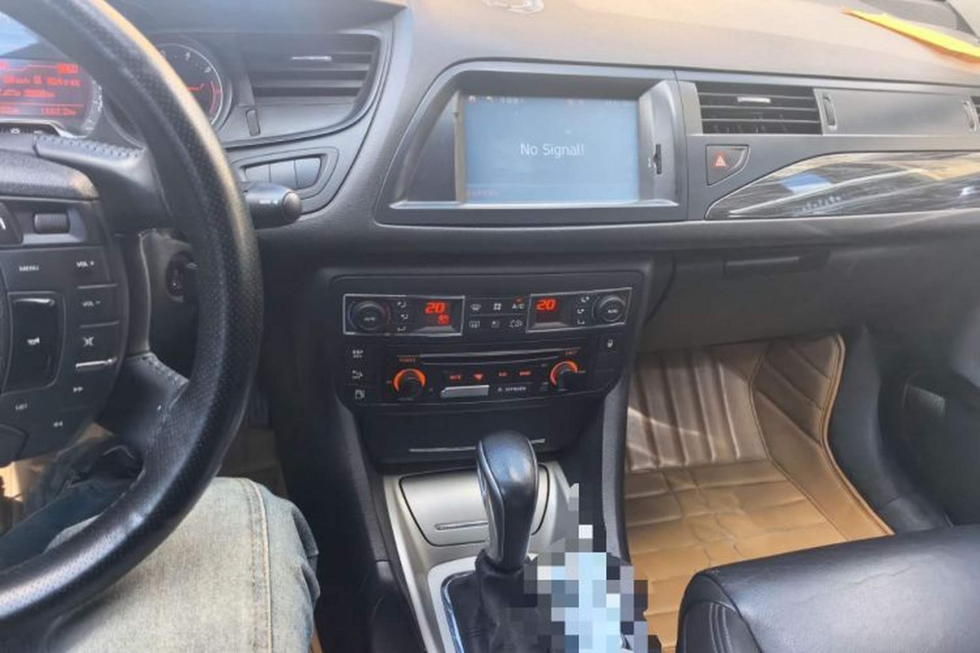 Used Citroen C5 2012 2.0L Automatic Luxury Edition Audio And AC Panel