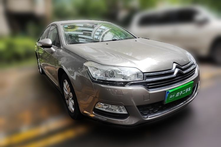 Used Citroen C5 2012 2.3L Automatic Prestige Edition Front Right 45 Deg