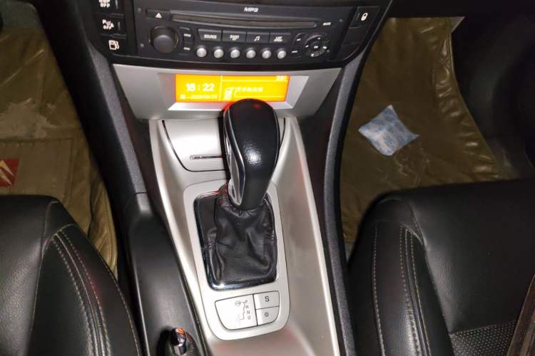 Used Citroen C5 2012 2.0L Automatic Luxury Edition Gear Lever