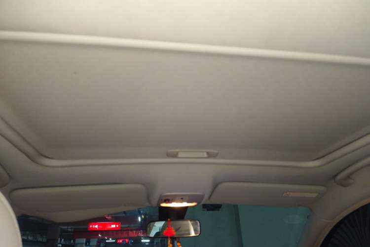 Used Citroen C5 2012 2.0L Automatic Luxury Edition Headliner