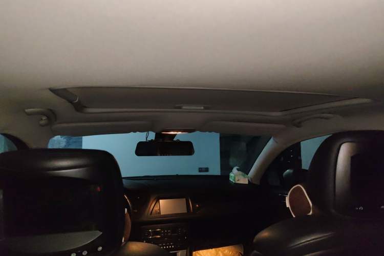Used Citroen C5 2012 2.0L Automatic Luxury Edition Headliner