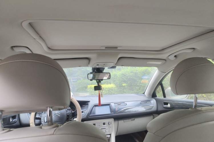 Used Citroen C5 2012 2.0L Automatic Luxury Edition Headliner