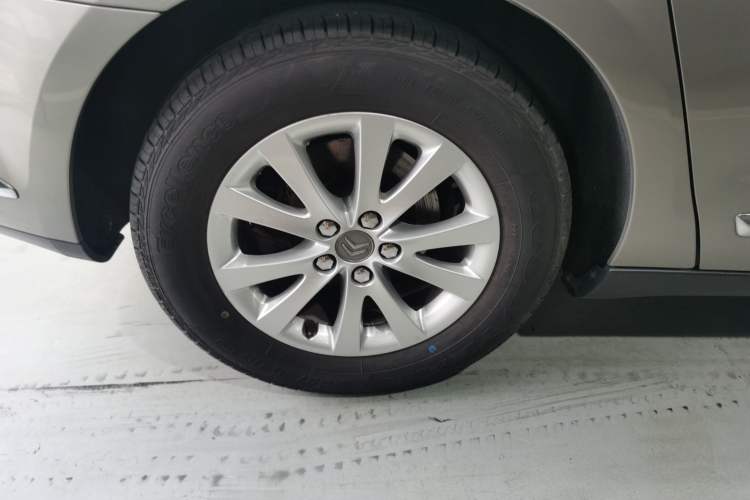 Used Citroen C5 2012 2.0L Automatic Luxury Edition Right Rear Wheel Hub