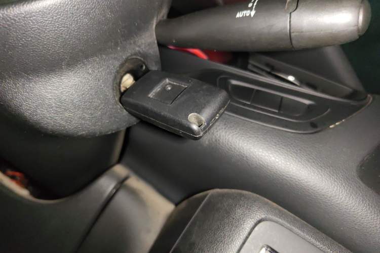 Used Citroen C5 2012 2.0L Automatic Luxury Edition Vehicle Key