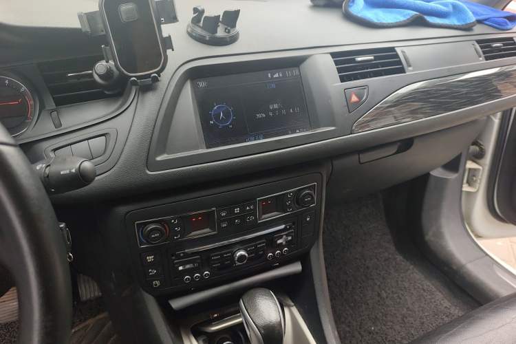 Used Citroen C5 2012 2.3L Automatic Prestige Edition Audio And AC Panel