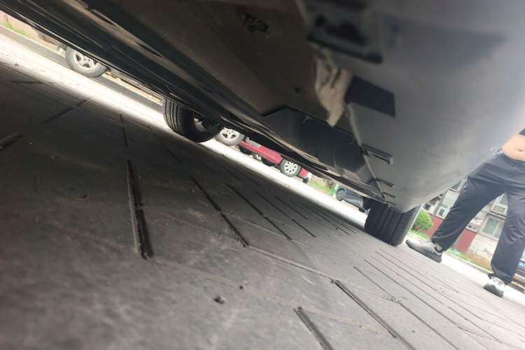 Used Citroen C5 2012 2.3L Automatic Prestige Edition Chassis Front Left