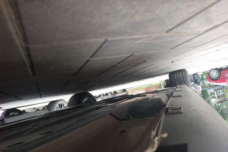 Used Citroen C5 2012 2.3L Automatic Prestige Edition Chassis Front Right