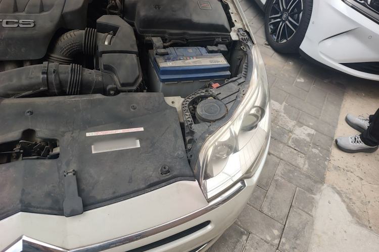 Used Citroen C5 2012 2.3L Automatic Prestige Edition Engine Bay Left