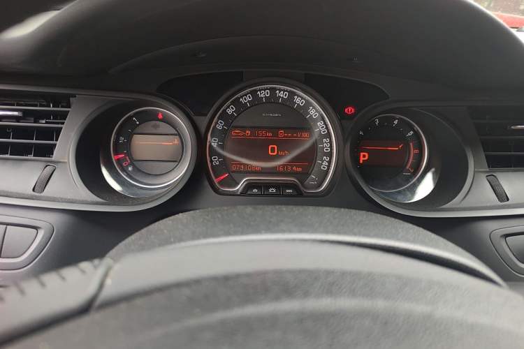 Used Citroen C5 2012 2.3L Automatic Prestige Edition Instrument Cluster