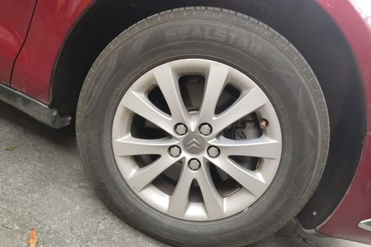 Used Citroen C5 2012 2.0L Automatic Luxury Edition Right Front Wheel Hub