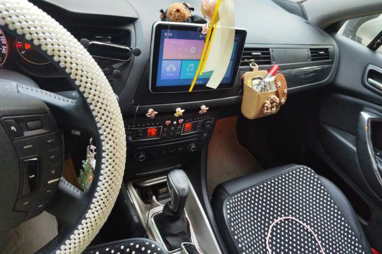 Used Citroen C5 2012 2.3L Automatic Prestige Edition Audio And AC Panel