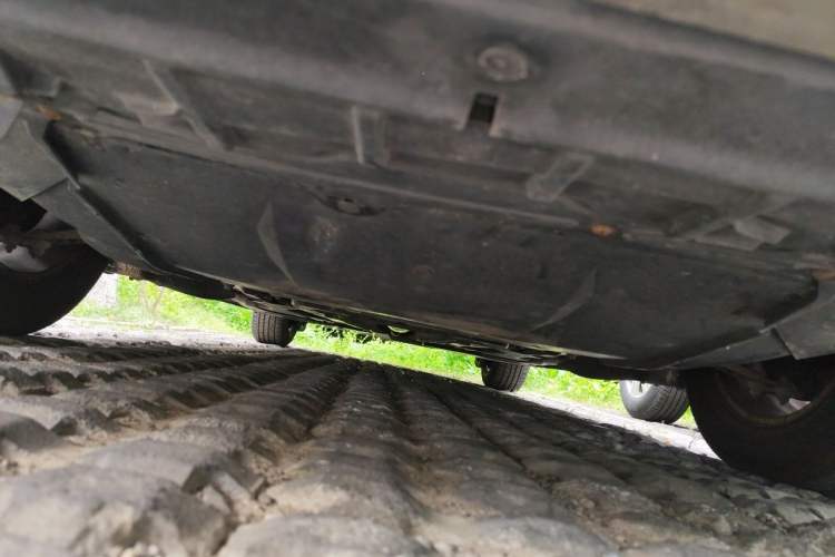 Used Citroen C5 2012 2.0L Automatic Luxury Edition Chassis Front