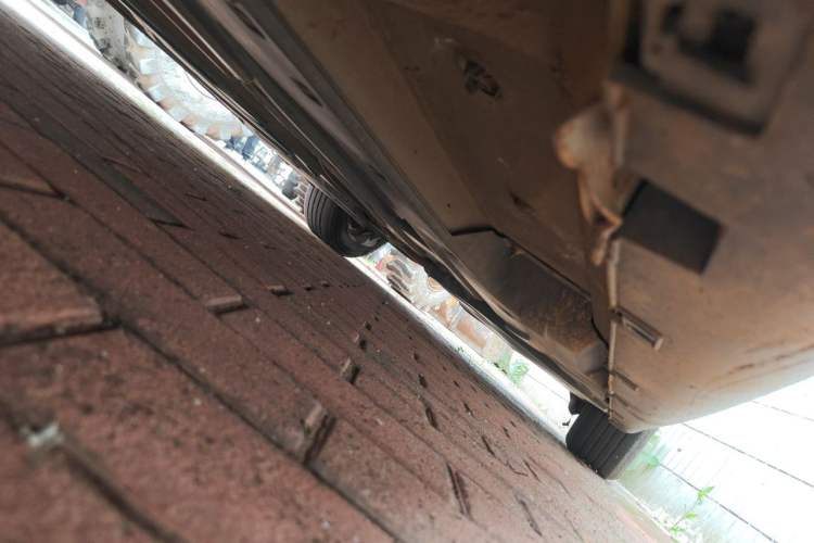 Used Citroen C5 2012 2.0L Automatic Luxury Edition Chassis Front Left