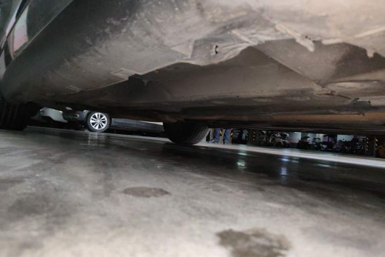 Used Citroen C5 2012 2.0L Automatic Luxury Edition Chassis Front Right