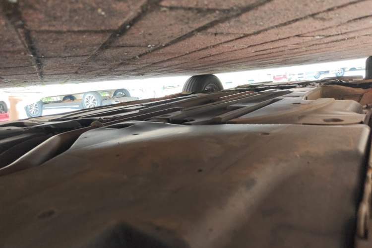 Used Citroen C5 2012 2.0L Automatic Luxury Edition Chassis Rear Left