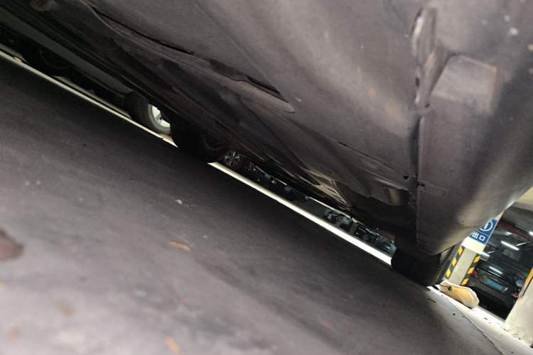Used Citroen C5 2012 2.0L Automatic Luxury Edition Chassis Rear Right