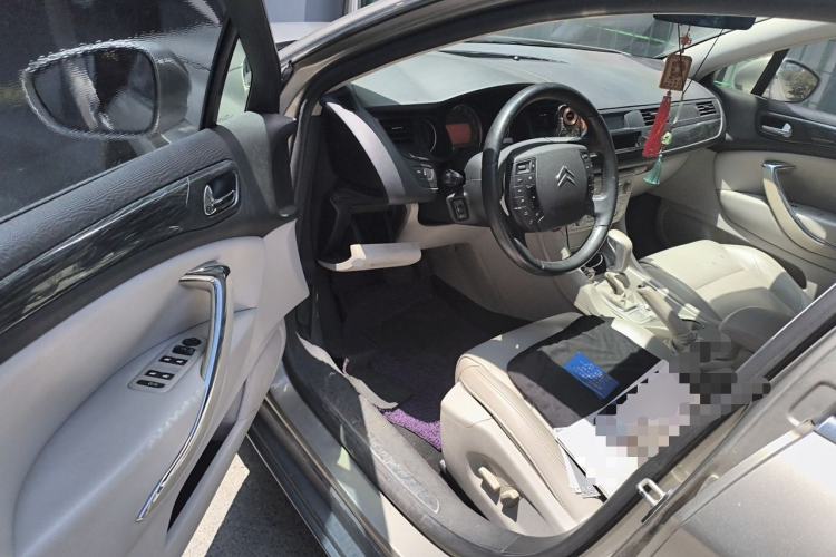 Used Citroen C5 2012 2.0L Automatic Luxury Edition Driver Seat