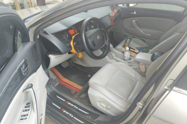 Used Citroen C5 2012 2.0L Automatic Luxury Edition Driver Seat