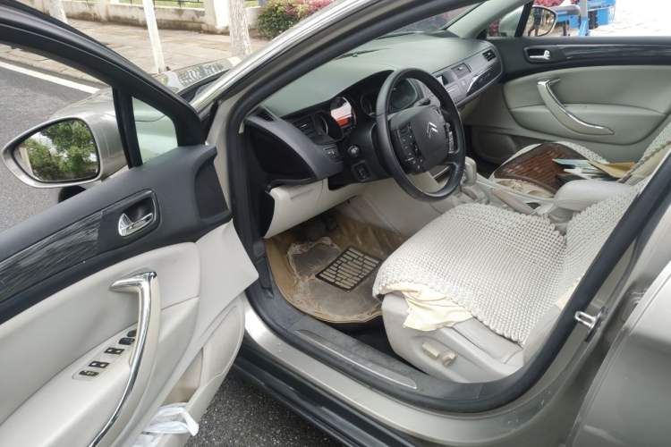 Used Citroen C5 2012 2.0L Automatic Luxury Edition Driver Seat