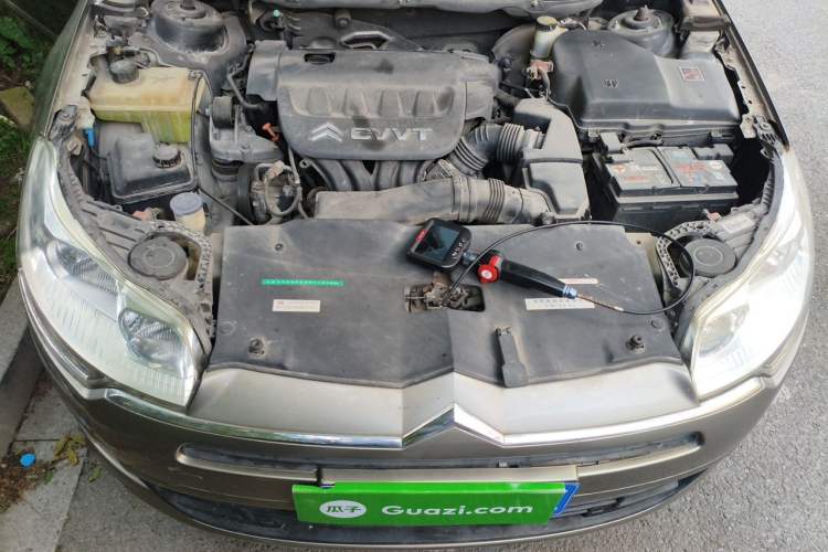 Used Citroen C5 2012 2.0L Automatic Luxury Edition Engine Bay