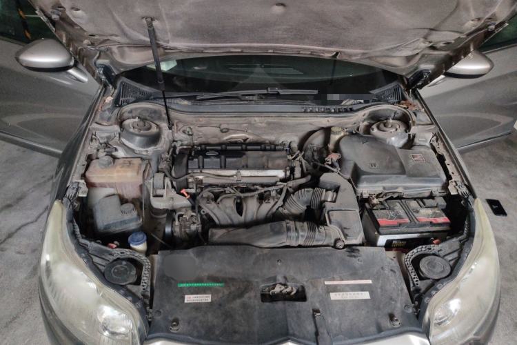 Used Citroen C5 2012 2.0L Automatic Luxury Edition Engine Bay